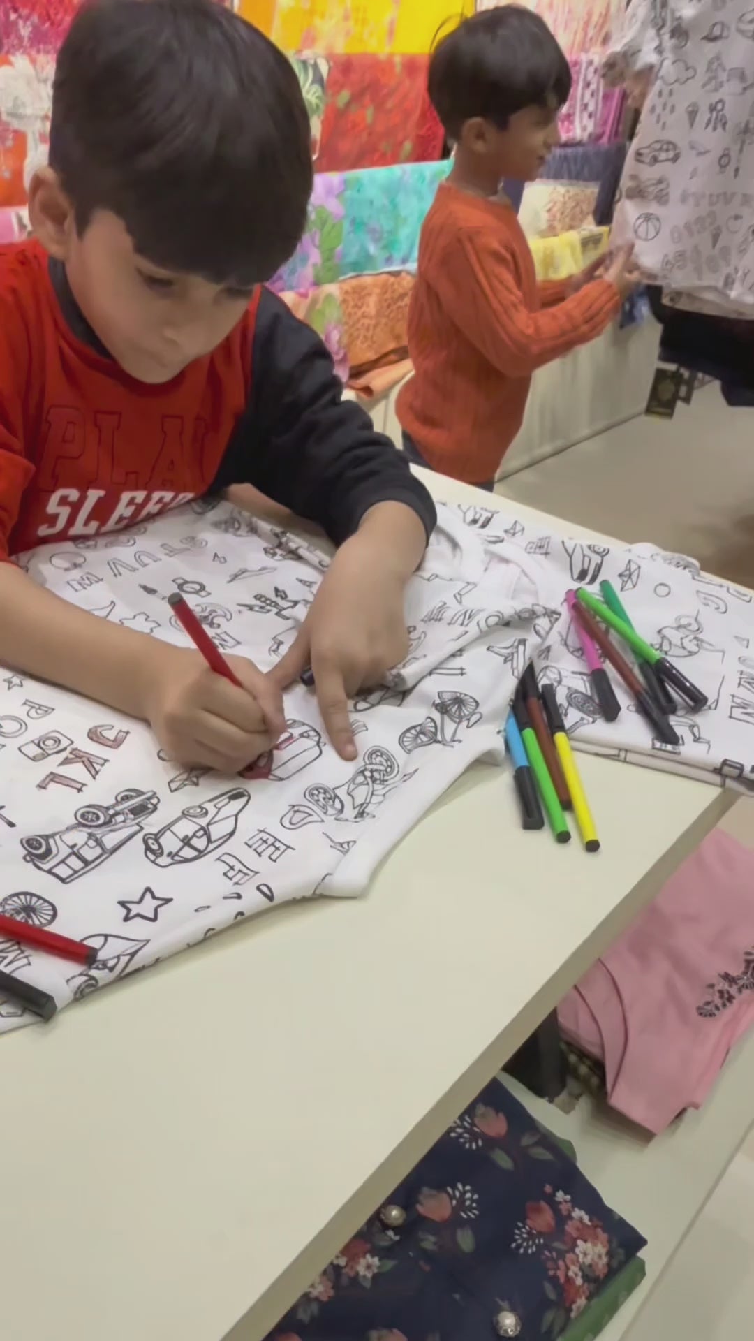 Washable coloring Tshirt